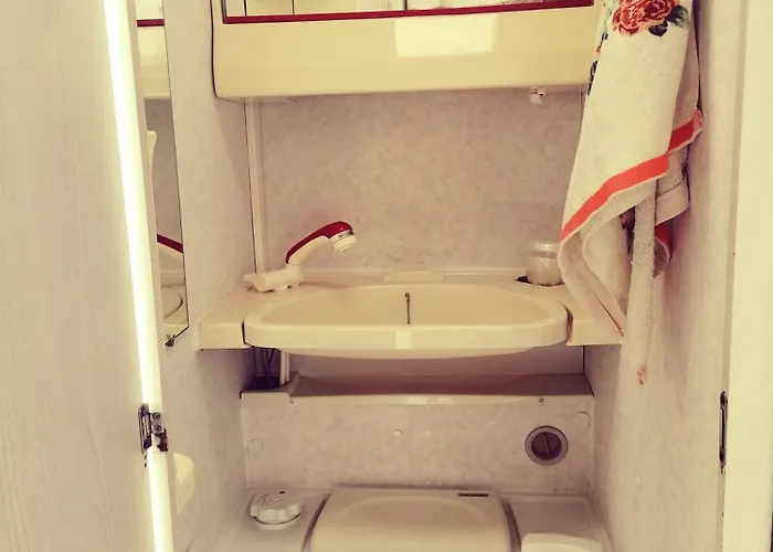 Tirtsu Puhkemaja Varesmae