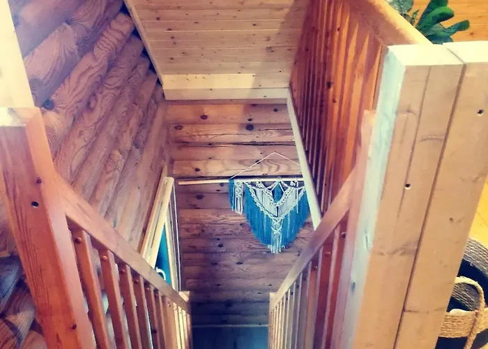 Tirtsu Puhkemaja Varesmae